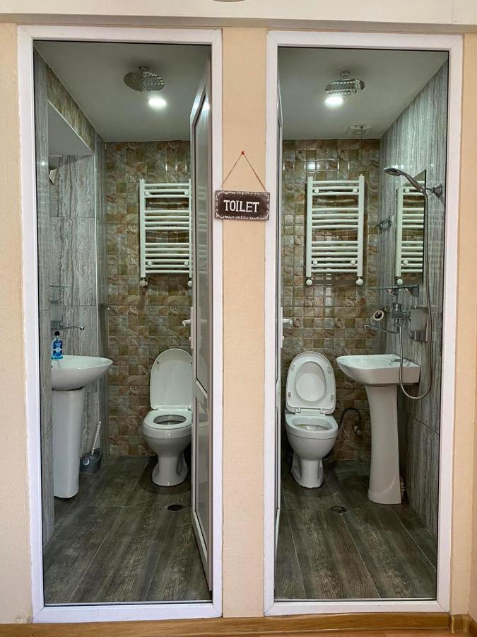 Guest House Kipiani Tbilisi Exterior foto