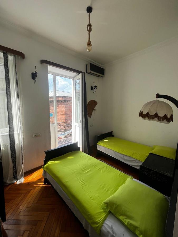 Guest House Kipiani Tbilisi Exterior foto